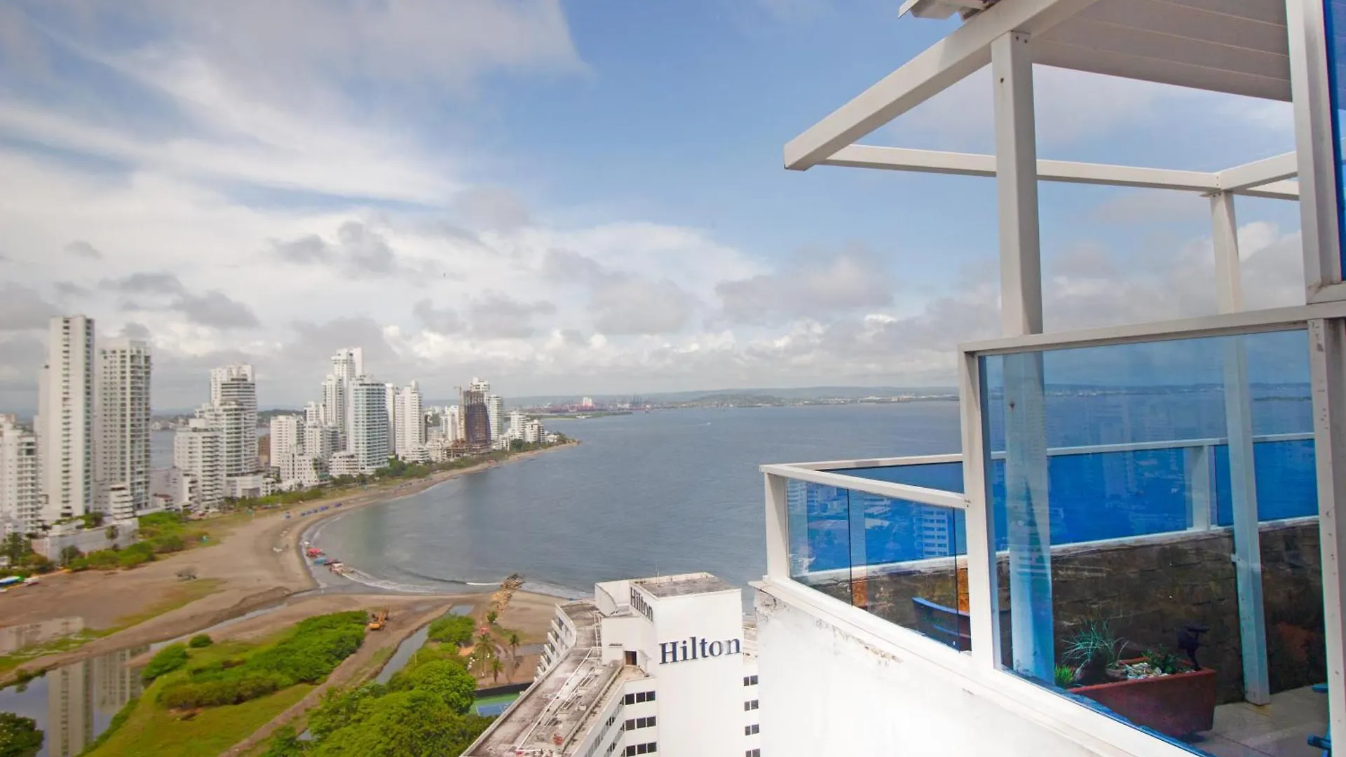 Apartment Riviera Sunrise Beach - Frente Al Mar Y Vista Panoramica A Toda La Ciudad Cartagena